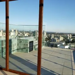 Vista panorâmica da cidade de Lajeado vista de um terraço.