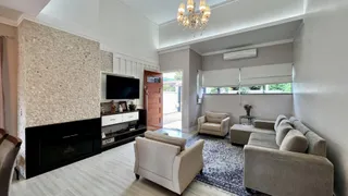 Casa com 3 dormitórios, foto 1