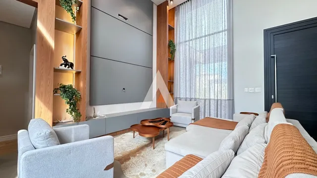 Casa com 4 dormitórios, foto 2
