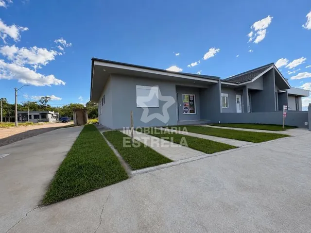 Casa geminada com 3 dormitórios