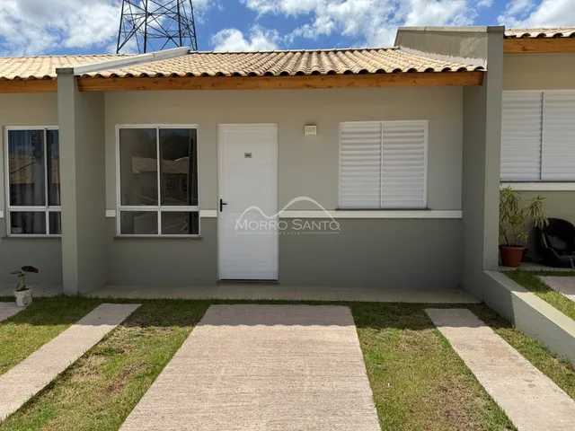 Casa com 2 dormitórios