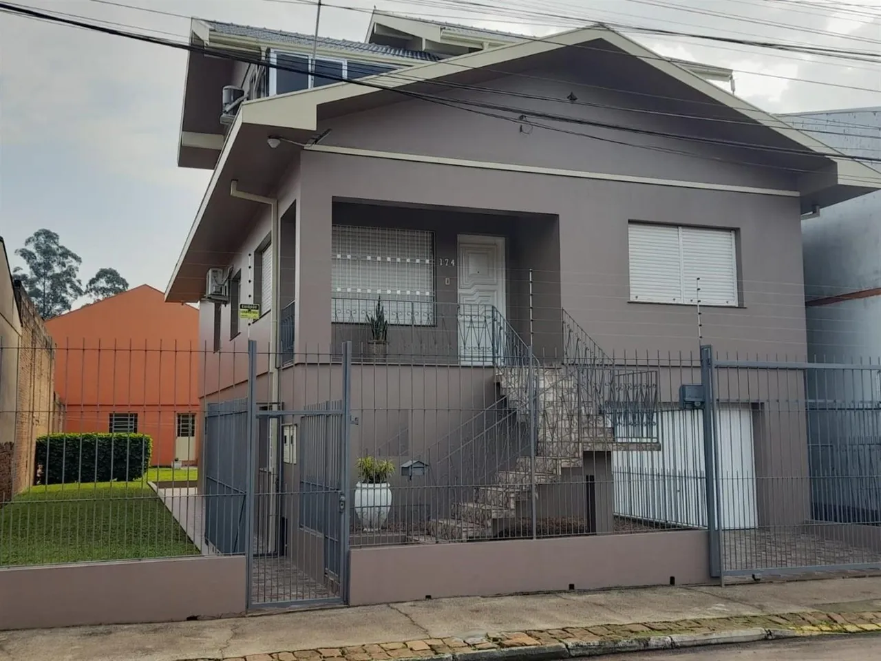Casa com 3 dormitórios, foto 1