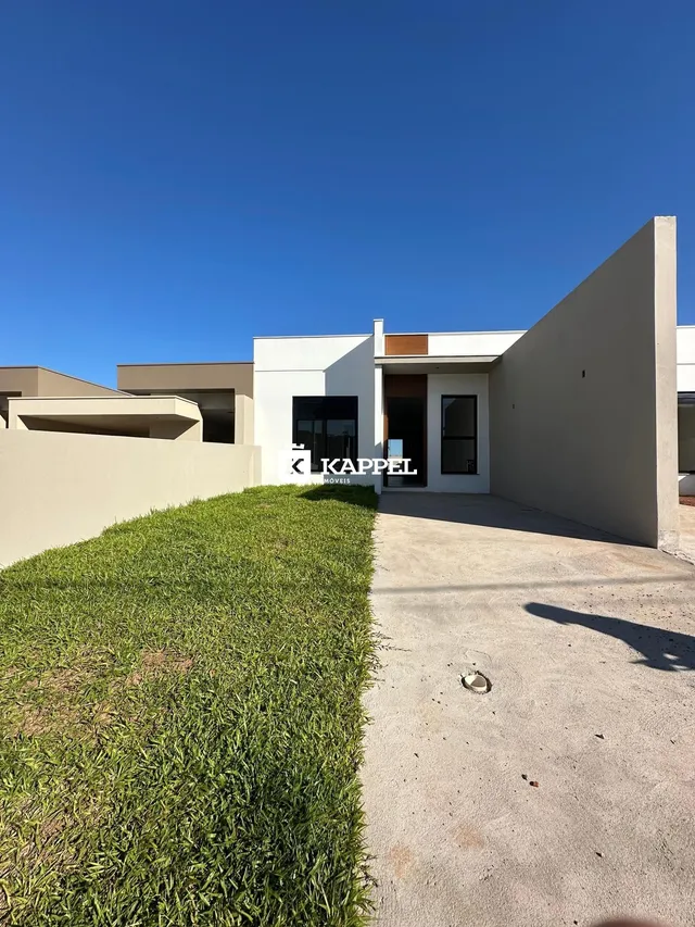 Casa geminada com 2 dormitórios