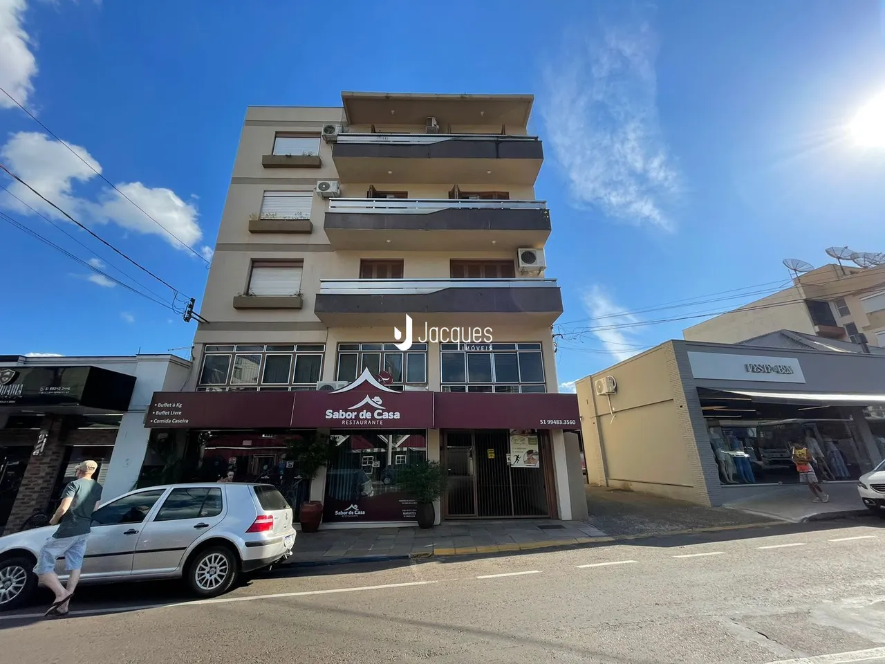 Apartamento com 4 dormitórios, foto 1
