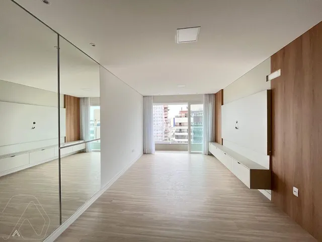 Apartamento com 2 dormitórios, foto 4