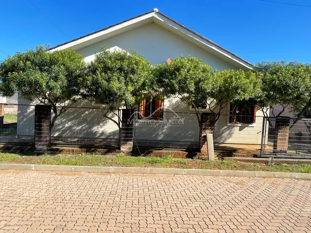 Casa com 3 dormitórios