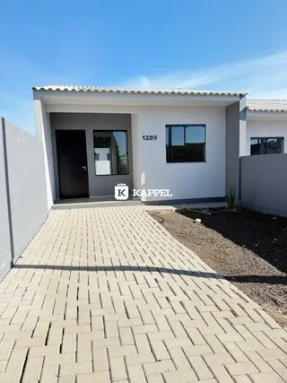 Casa geminada com 2 dormitórios, foto 1