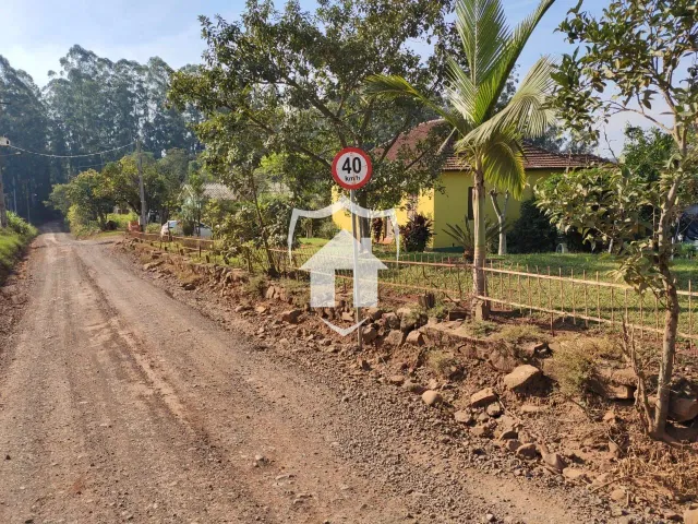 Área rural com 2 dormitórios
