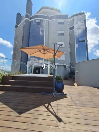 Fachada moderna de um edifício residencial em Lajeado, Brasil.