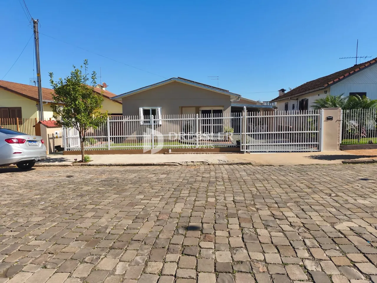 Casa com 3 dormitórios, foto 1
