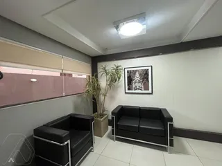 Apartamento com 3 dormitórios, foto 2