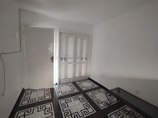 Casa com 2 dormitórios, foto 2