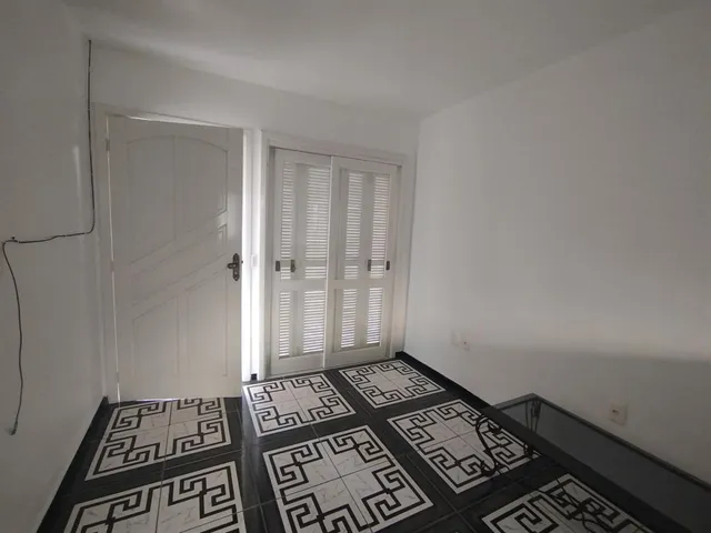 Casa com 2 dormitórios, foto 2