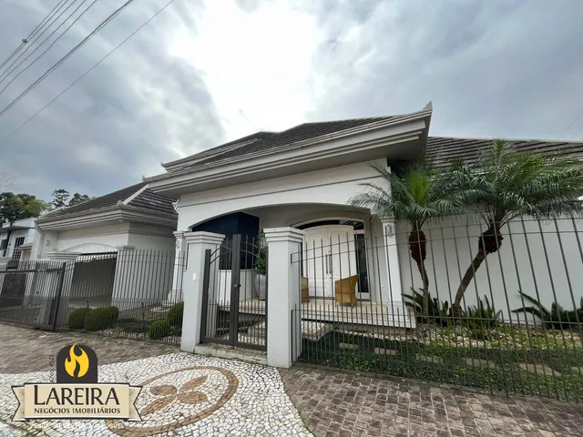 Casa com 5 dormitórios, foto 2