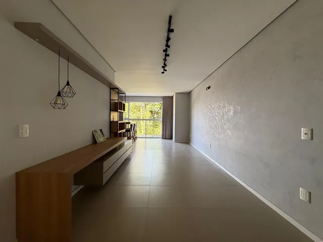 Apartamento com 2 dormitórios