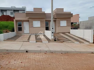 Casa com 2 dormitórios, foto 1