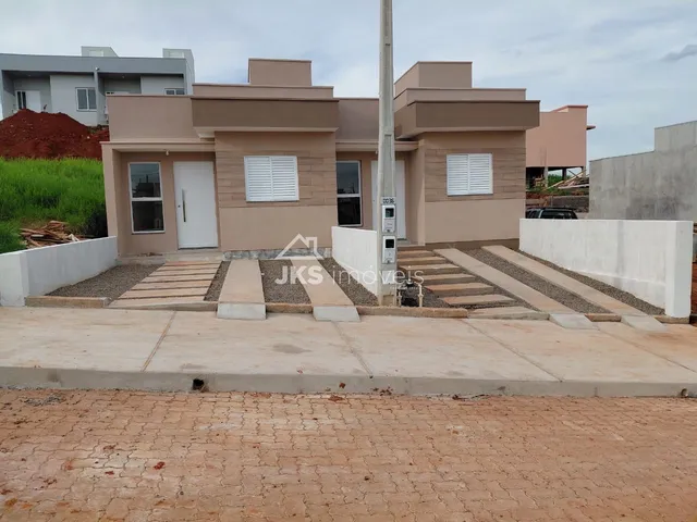 Casa com 2 dormitórios