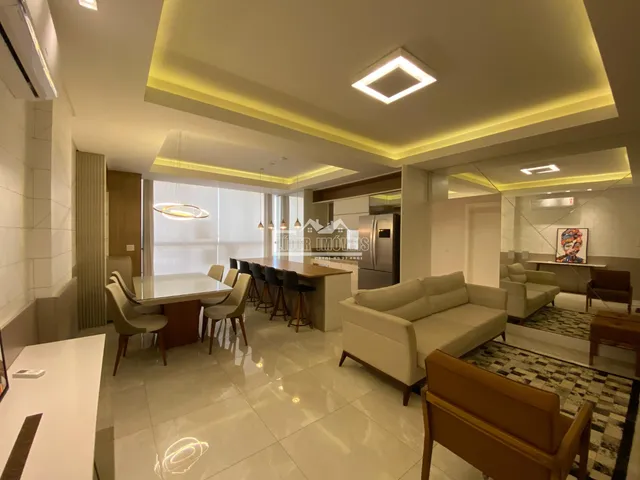 Apartamento com 3 dormitórios, foto 2