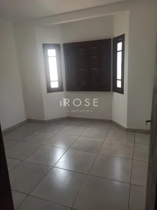 Casa com 4 dormitórios, foto 4