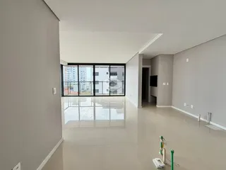 Apartamento com 3 dormitórios, foto 6