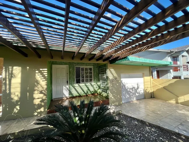 Casa com 2 dormitórios