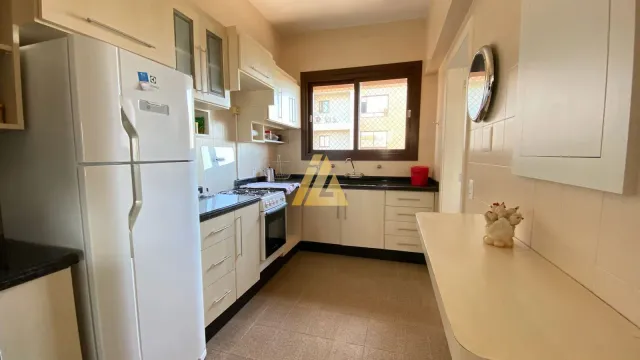 Apartamento com 4 dormitórios, foto 4