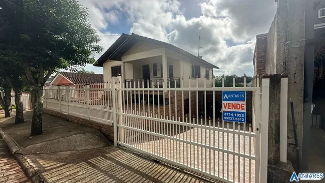 Casa com 5 dormitórios