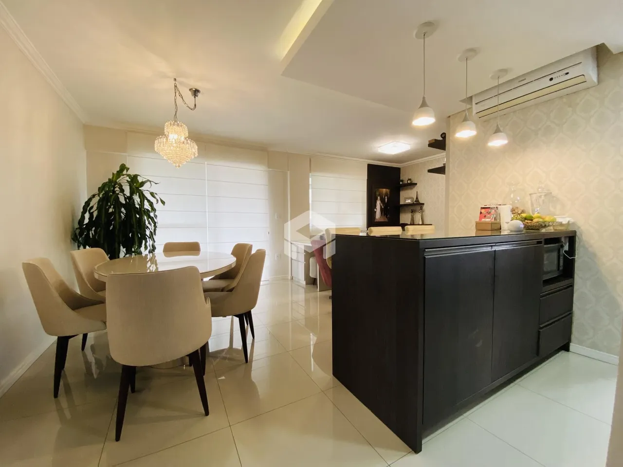 Apartamento com 2 dormitórios, foto 1