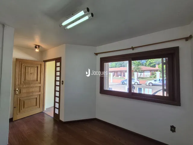 Casa com 3 dormitórios, foto 2