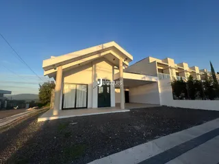 Casa com 3 dormitórios, foto 1