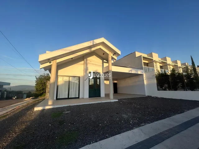 Casa com 3 dormitórios