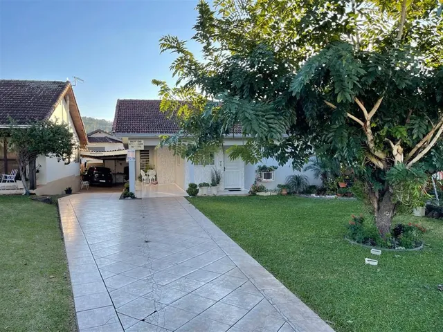 Casa com 4 dormitórios, foto 3