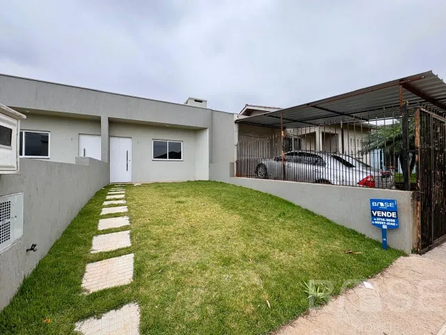 Casa geminada com 2 dormitórios