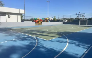 Foto de uma quadra esportiva externa em Lajeado.