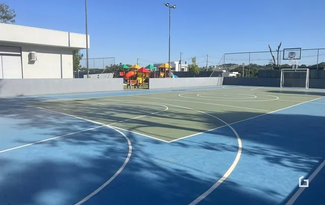 Foto de uma quadra esportiva externa em Lajeado.