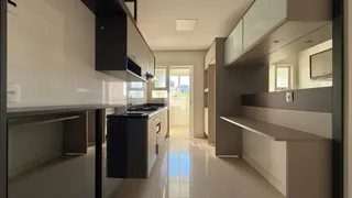 Apartamento com 2 dormitórios, foto 2