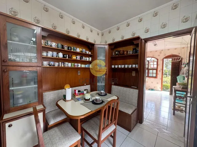 Casa com 4 dormitórios, foto 4
