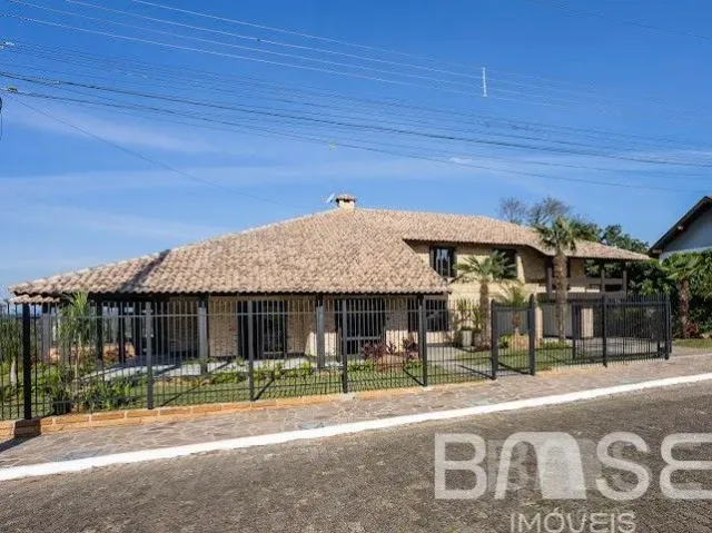 Casa com 4 dormitórios, foto 3