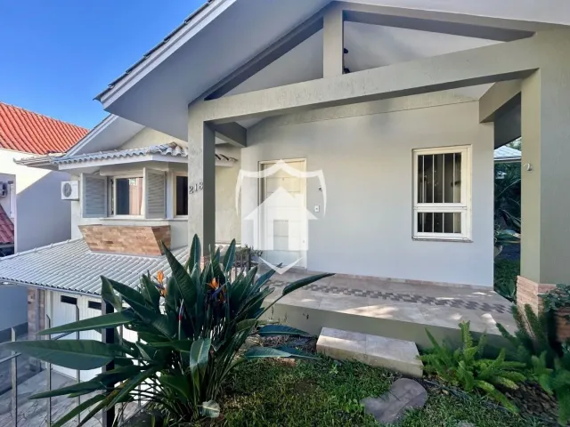 Casa com 4 dormitórios, foto 2
