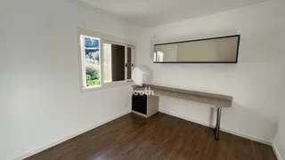 Casa com 4 dormitórios, foto 12