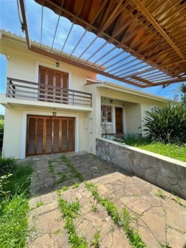 Casa com 2 dormitórios