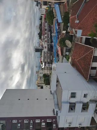 Vista aérea da fachada de um conjunto de casas em Lajeado, Brasil.