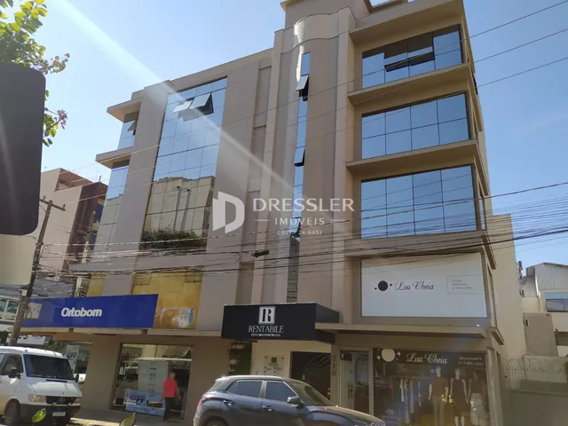 Fachada de um prédio residencial ou comercial em Lajeado, Brasil.
