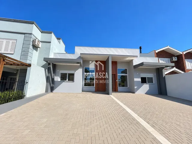 Casa geminada com 2 dormitórios