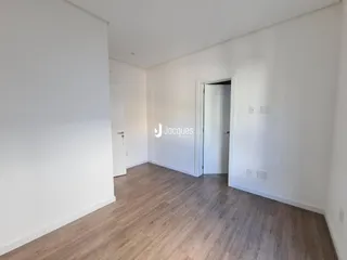 Apartamento com 2 dormitórios, foto 13