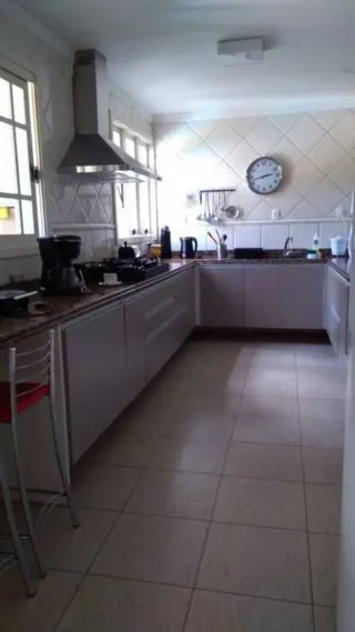 Casa com 6 dormitórios, foto 2