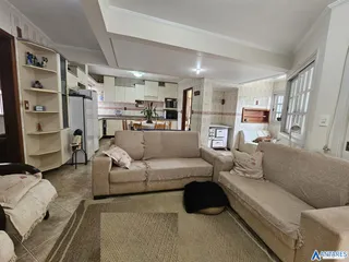 Casa com 4 dormitórios, foto 4