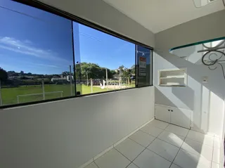 Vista da janela de uma sala de estar em Lajeado, Brasil.