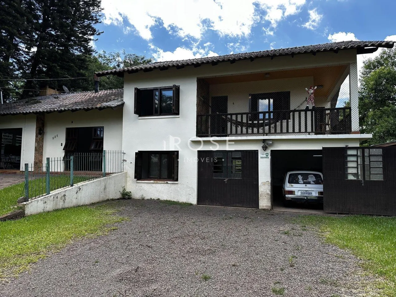 Casa com 4 dormitórios, foto 1