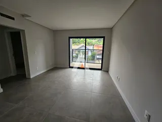 Apartamento com 2 dormitórios, foto 2